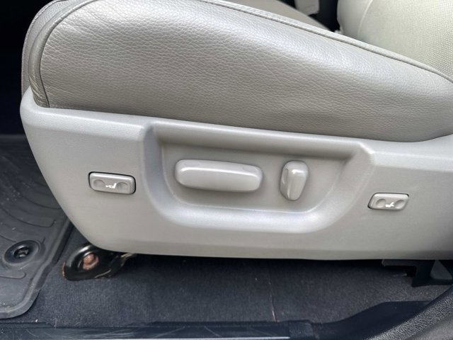 Used 2012 Toyota Tundra Limited image 14