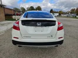 Used 2013 Honda Crosstour EX-L image 7