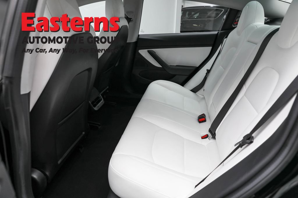 Used 2018 Tesla Model 3 Long Range image 19