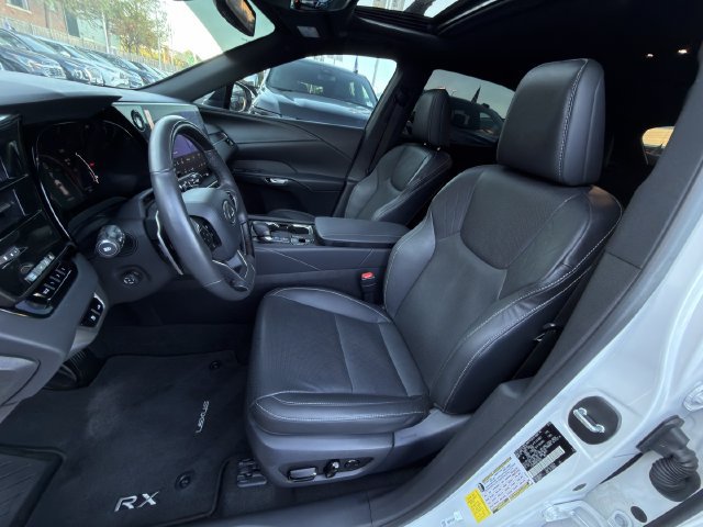 Used 2024 Lexus RX 350 Premium Plus w/ Convenience Package FWD image 26