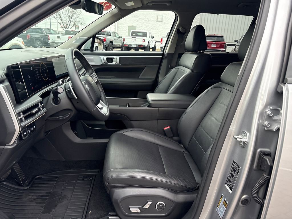 Used 2024 Hyundai Santa Fe Limited image 26