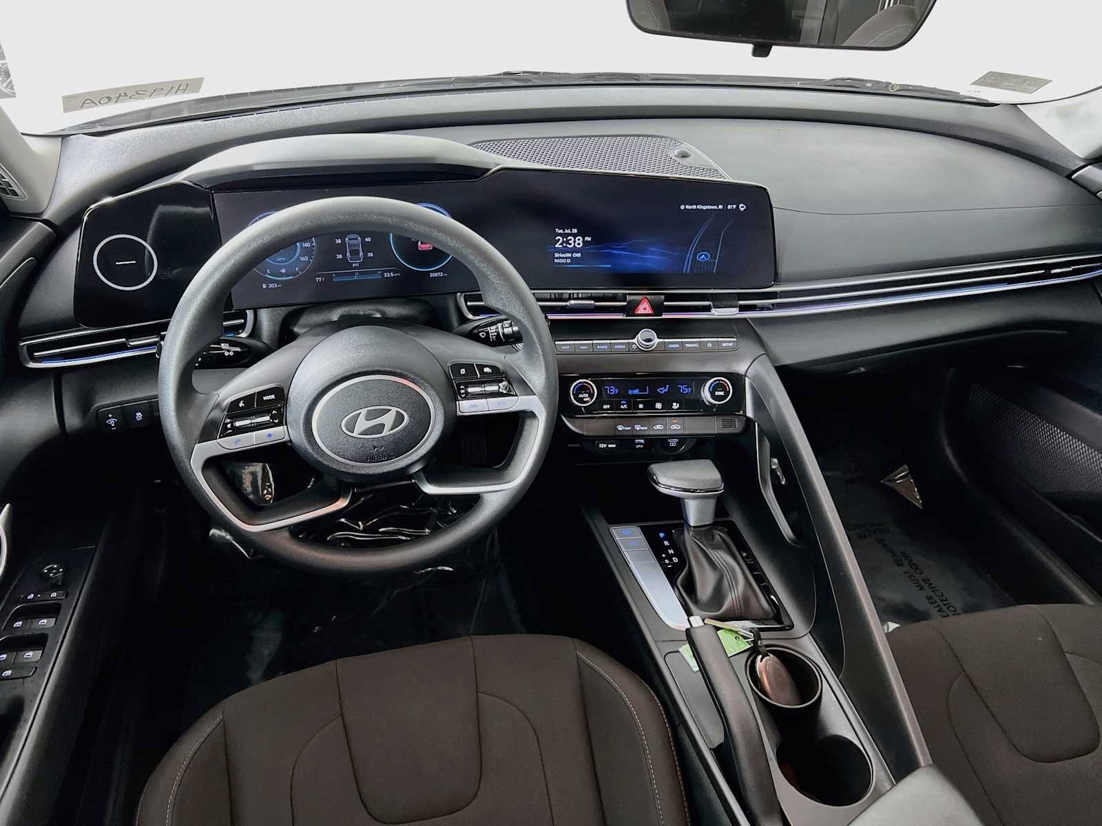 Certified 2024 Hyundai Elantra SEL FWD image 22