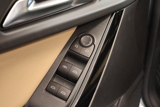 New 2026 Chevrolet Equinox ACTIV w/ Convenience Package III image 10