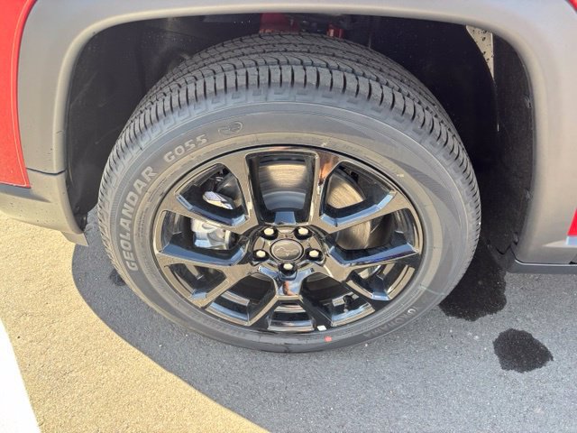New 2026 Jeep Compass Latitude AWD/4WD image 10
