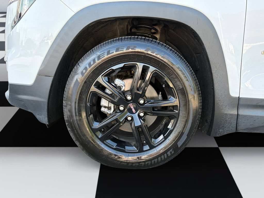 Used 2023 GMC Terrain AT4 AWD/4WD image 14