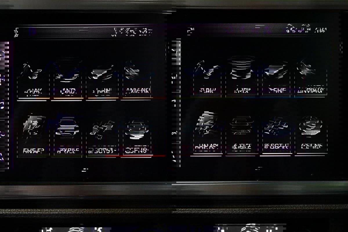 Used 2021 Audi Q3 2.0T Premium Plus w/ Premium Plus Package image 45