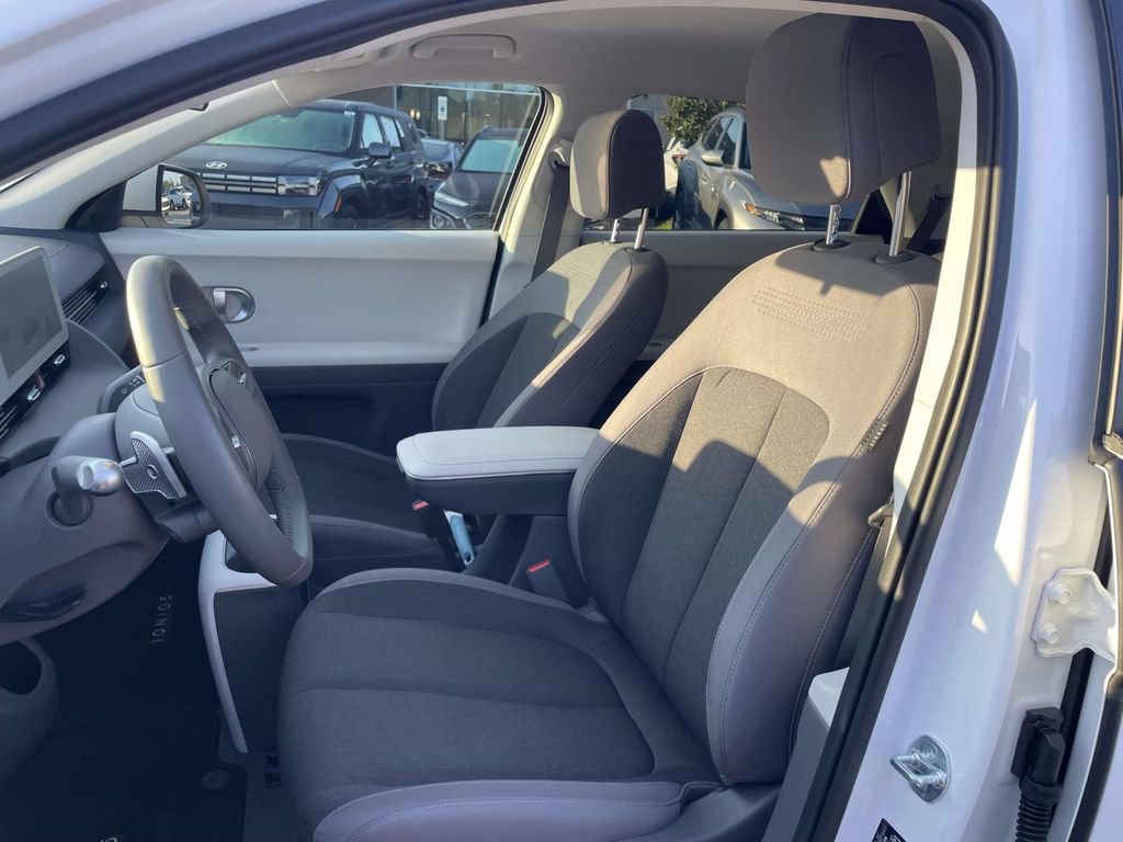 Certified 2024 Hyundai Ioniq 5 SE AWD/4WD image 8