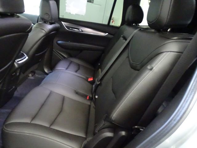 Used 2024 Cadillac XT6 Luxury w/ LPO, Floor Liner Package image 4
