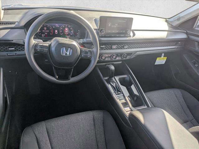Used 2025 Honda Accord SE image 15