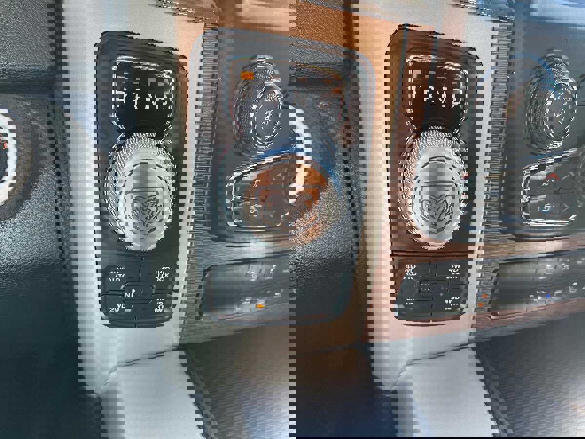 Used 2014 RAM 1500 Laramie w/ Convenience Group image 55