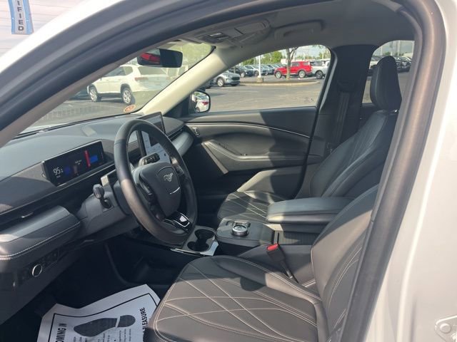 Used 2023 Ford Mustang Mach-E Select image 19