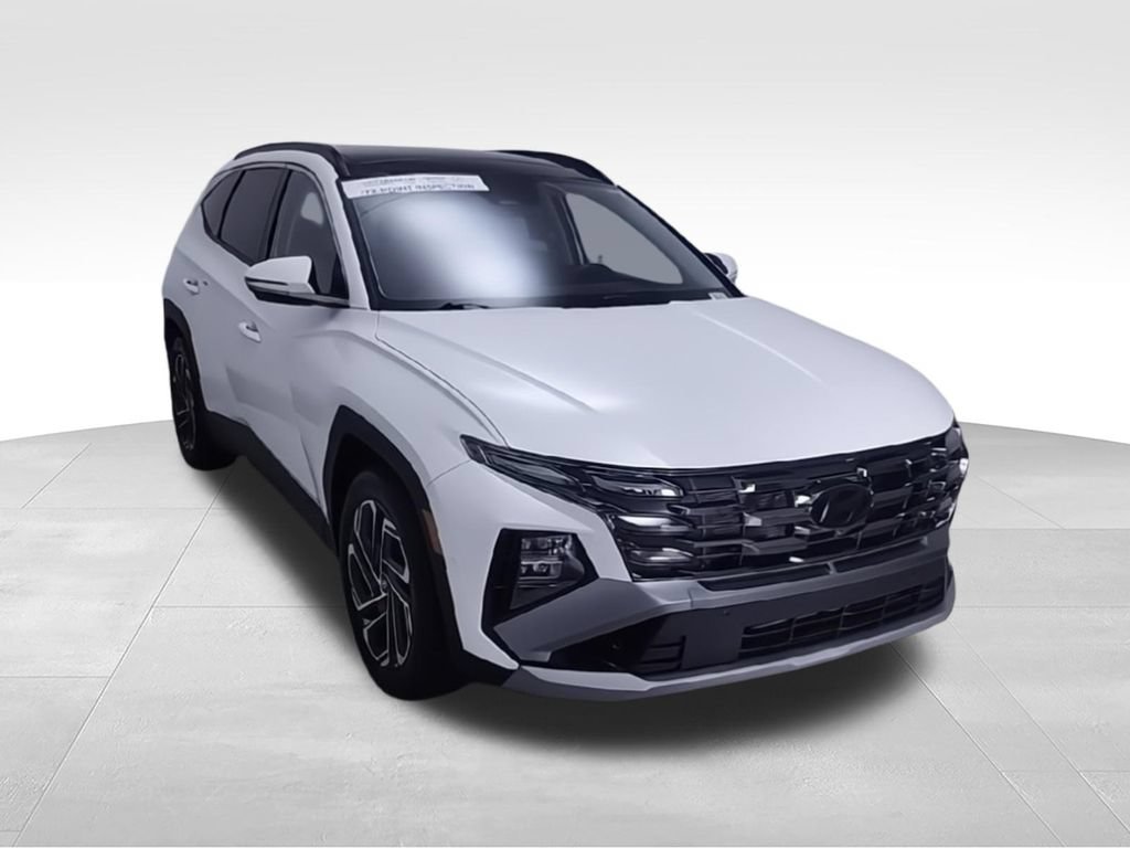 Used 2025 Hyundai Tucson Limited FWD image 3