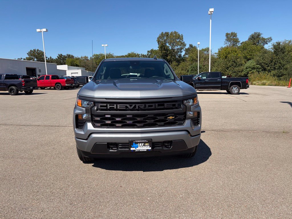 New 2026 Chevrolet Silverado 1500 Custom RWD image 8
