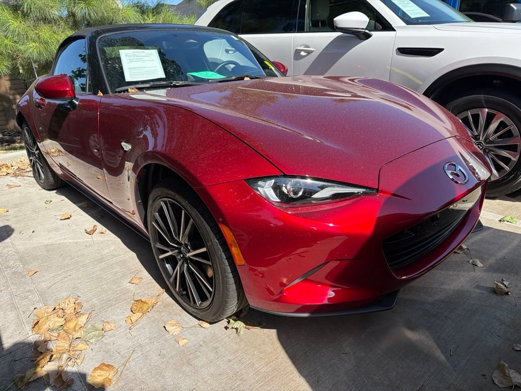 Used 2024 MAZDA MX-5 Miata Grand Touring w/ Weather Package RWD image 2