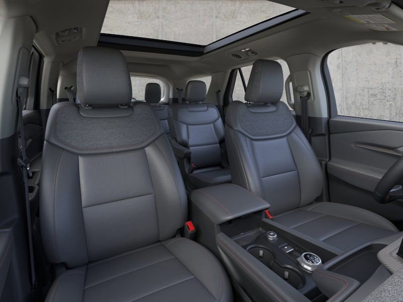 New 2026 Ford Explorer Active w/ Active Comfort Package image 12