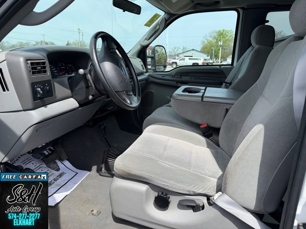 Used 2004 Ford F250 XLT image 4