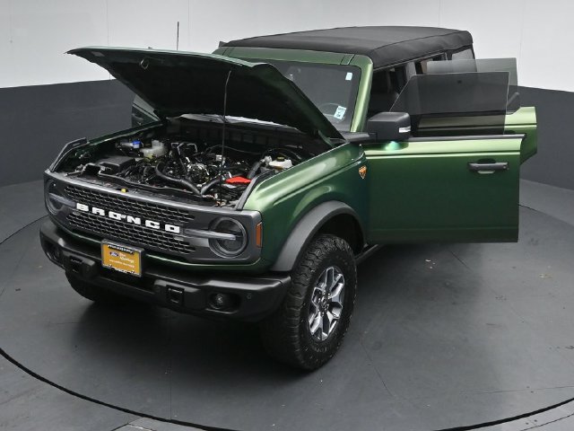 Certified 2023 Ford Bronco Badlands AWD/4WD image 55