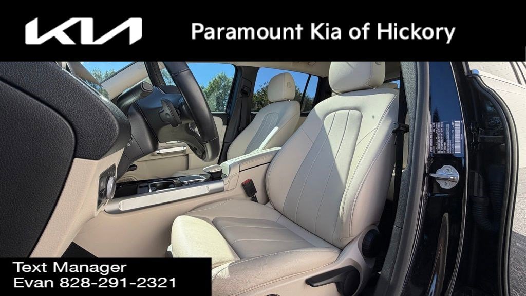 Used 2022 Mercedes-Benz GLB 250 4MATIC image 3