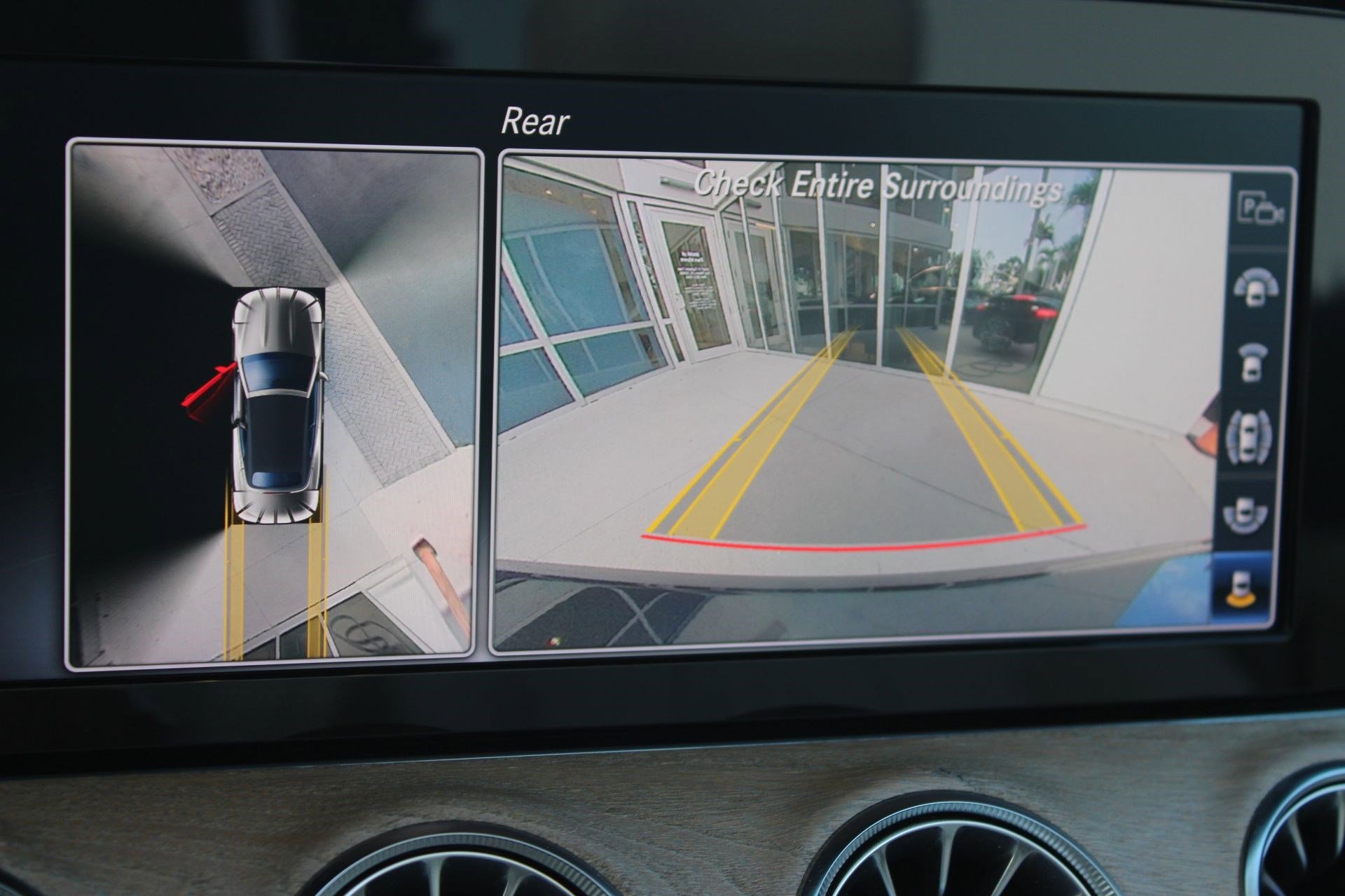 Used 2019 Mercedes-Benz E 450 Cabriolet image 27