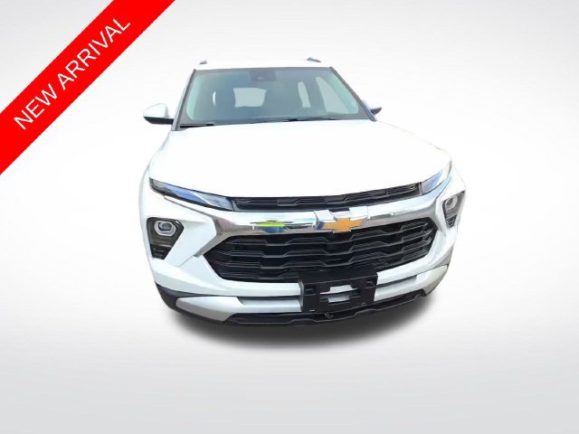 Used 2026 Chevrolet TrailBlazer LT AWD/4WD image 1