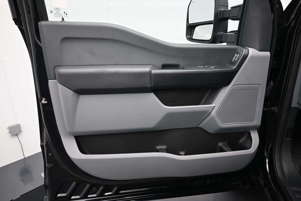 Used 2026 Ford F250 XL AWD/4WD image 9