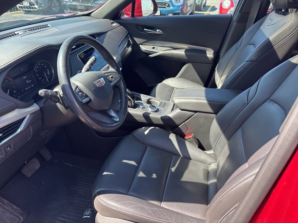 Used 2020 Cadillac XT4 Premium Luxury image 11