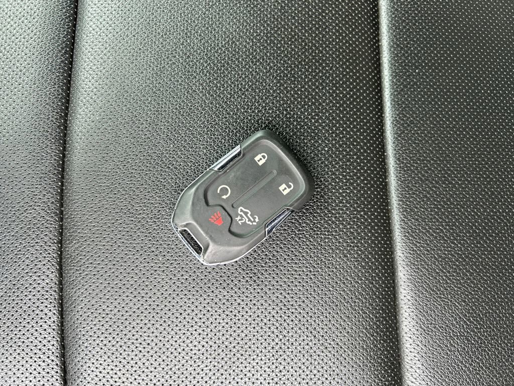 Used 2020 Chevrolet Silverado 2500 LTZ w/ LTZ Convenience Package image 33