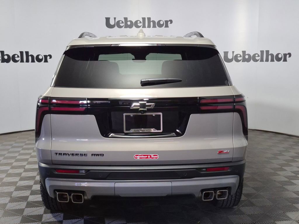 New 2026 Chevrolet Traverse Z71 w/ Driver Confidence Package AWD/4WD image 6