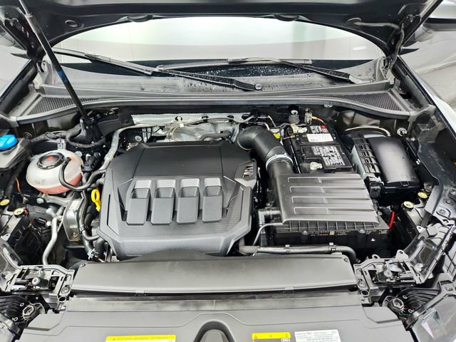 Used 2020 Audi Q3 2.0T Premium image 29