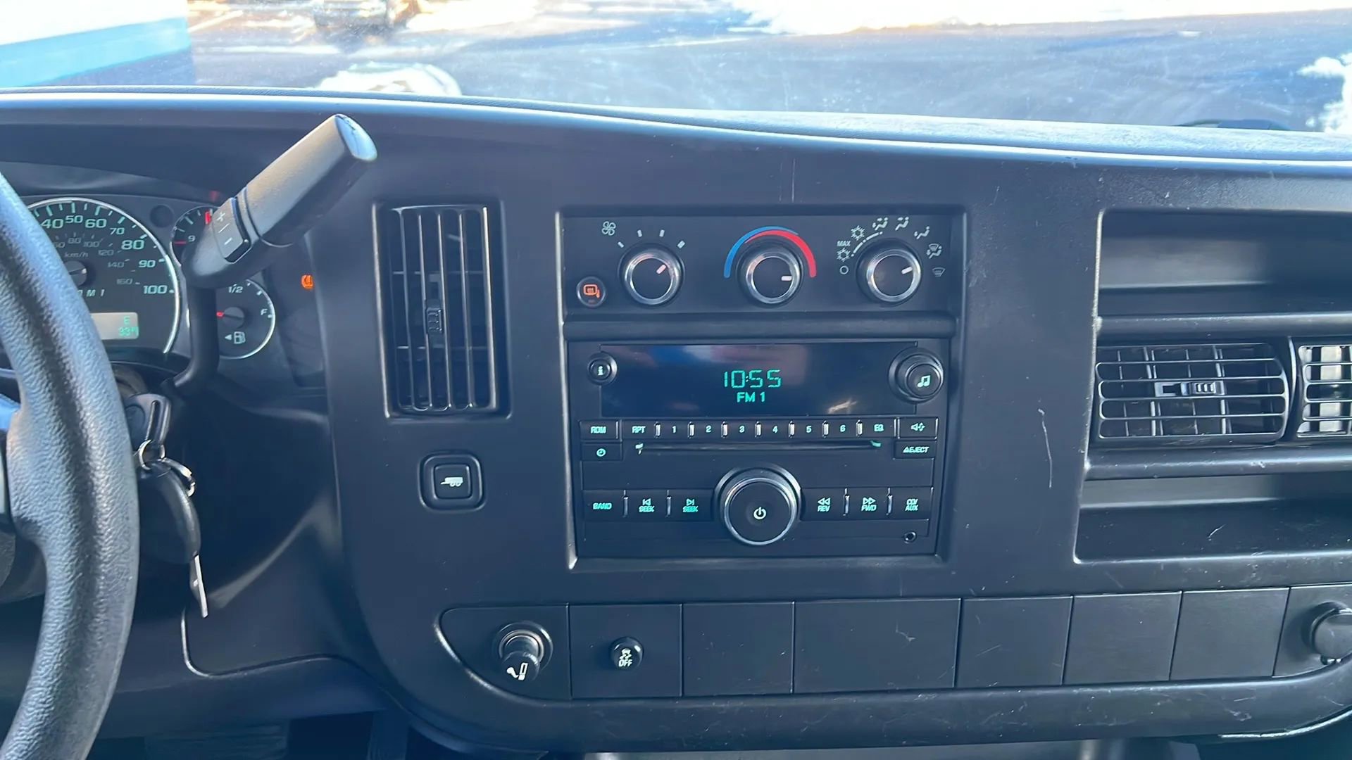 Used 2013 GMC Savana 2500 w/ Power Package image 23