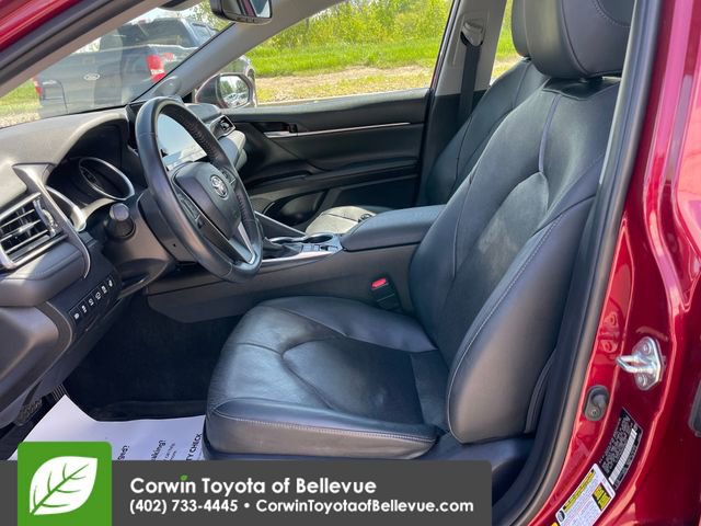 Used 2022 Toyota Camry XLE w/ Navigation Upgrade Package FWD image 17