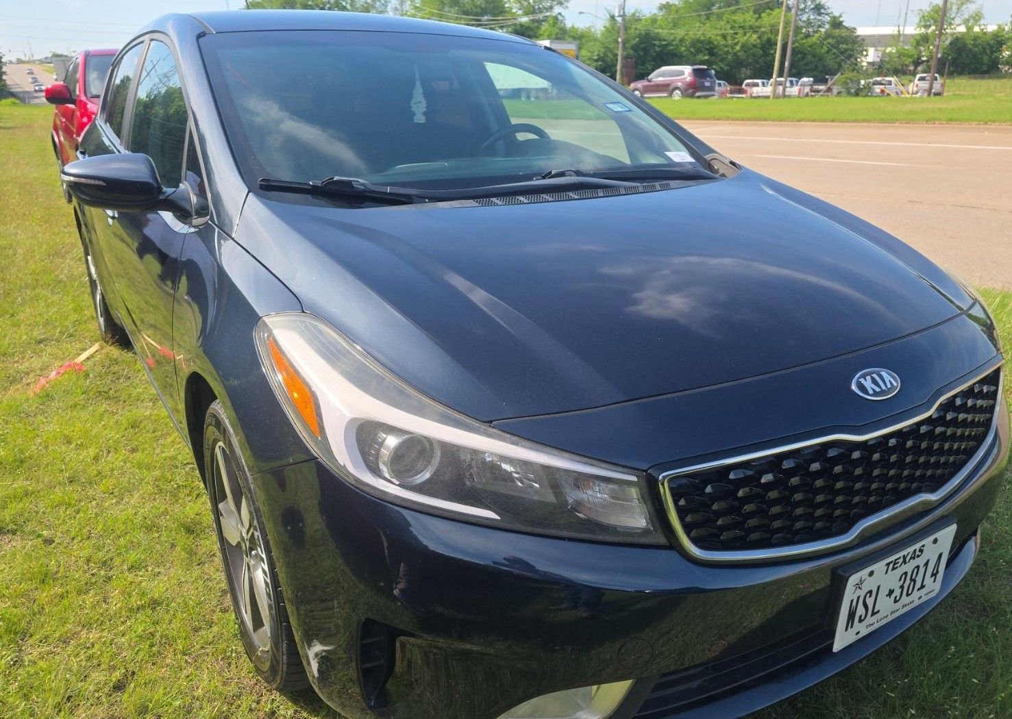 Used 2018 Kia Forte LX w/ LX Popular Plus Package FWD image 2
