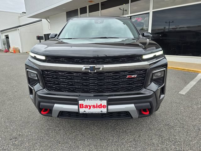Used 2024 Chevrolet Traverse Z71 AWD/4WD image 4