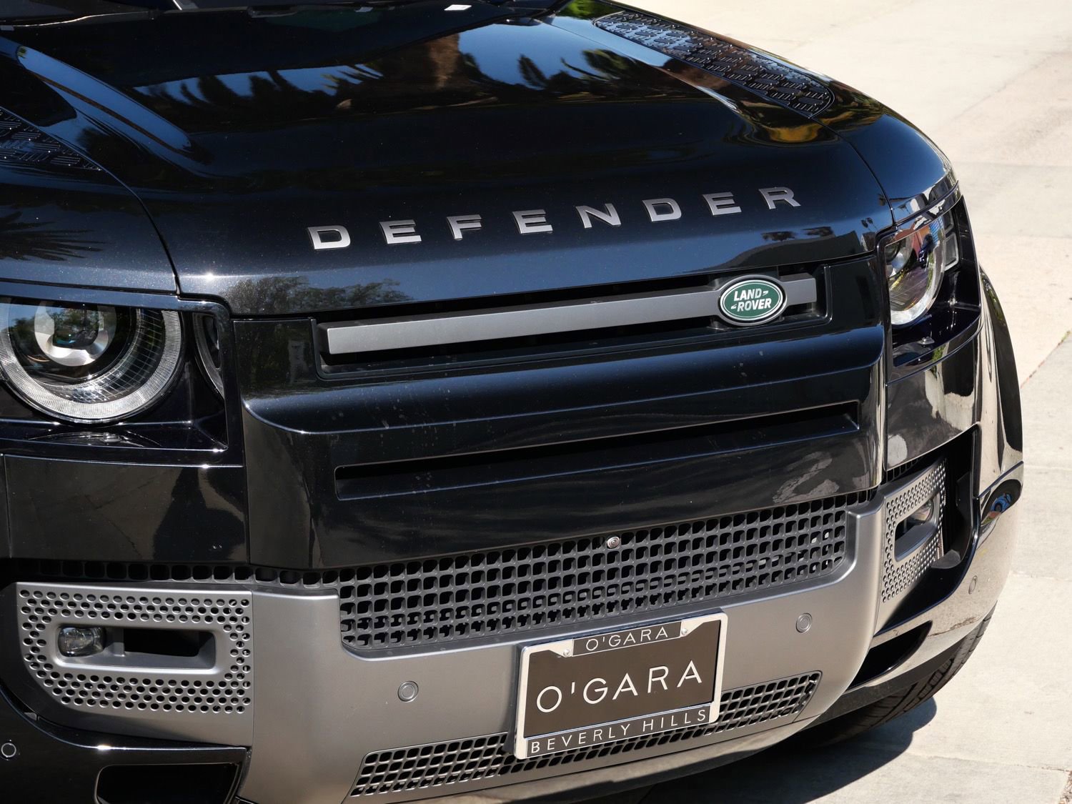 Used 2024 Land Rover Defender 110 V8 image 6