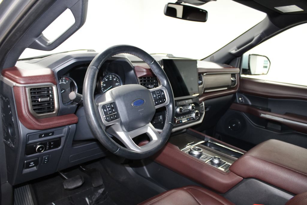 Used 2024 Ford Expedition Max Limited AWD/4WD image 23