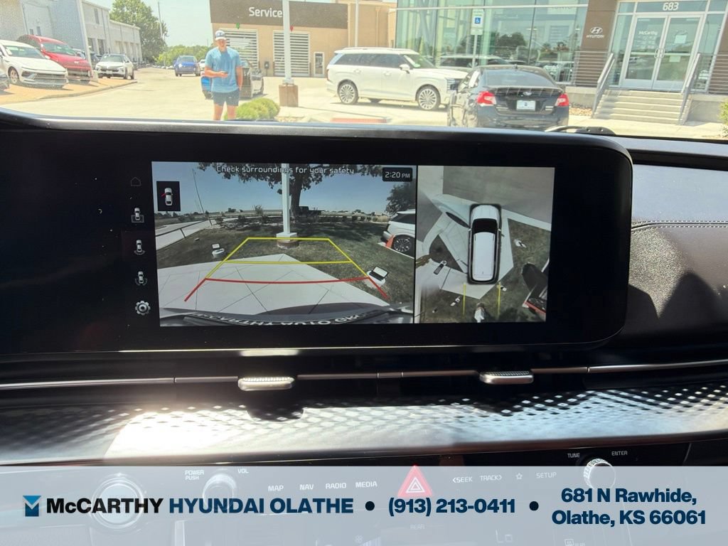 Used 2022 Kia Carnival SX Prestige FWD image 10