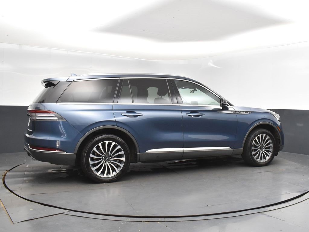 Used 2020 Lincoln Aviator Reserve w/ Class IV Trailer Tow Package image 8