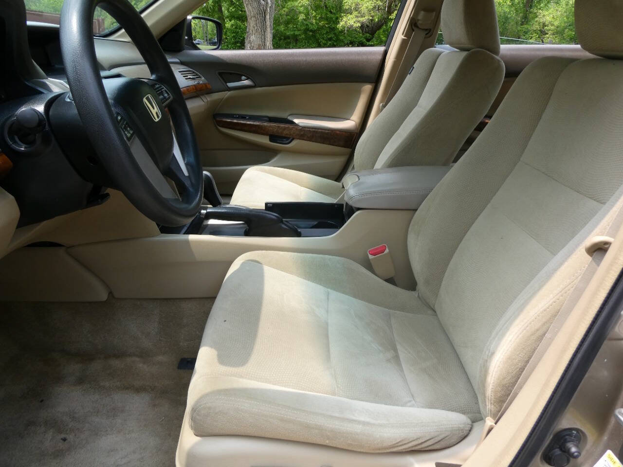 Used 2009 Honda Accord EX image 8