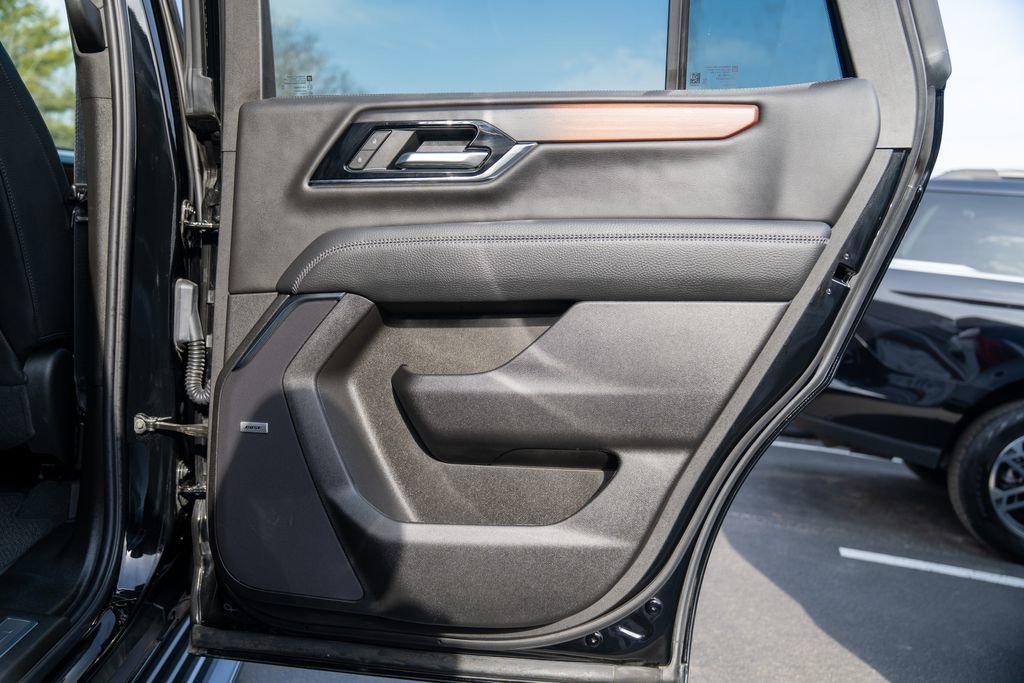 Used 2025 GMC Yukon Denali image 14