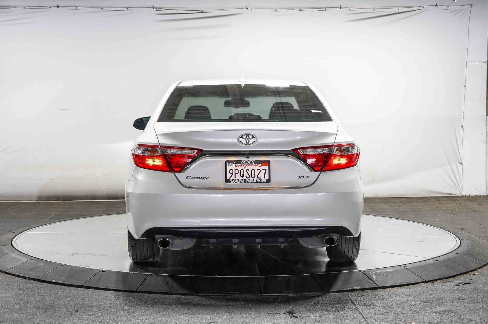 Certified 2016 Toyota Camry XLE w/ Advanced Technology Package FWD image 3