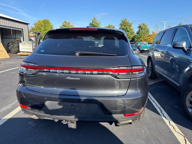 Used 2020 Porsche Macan AWD/4WD image 4