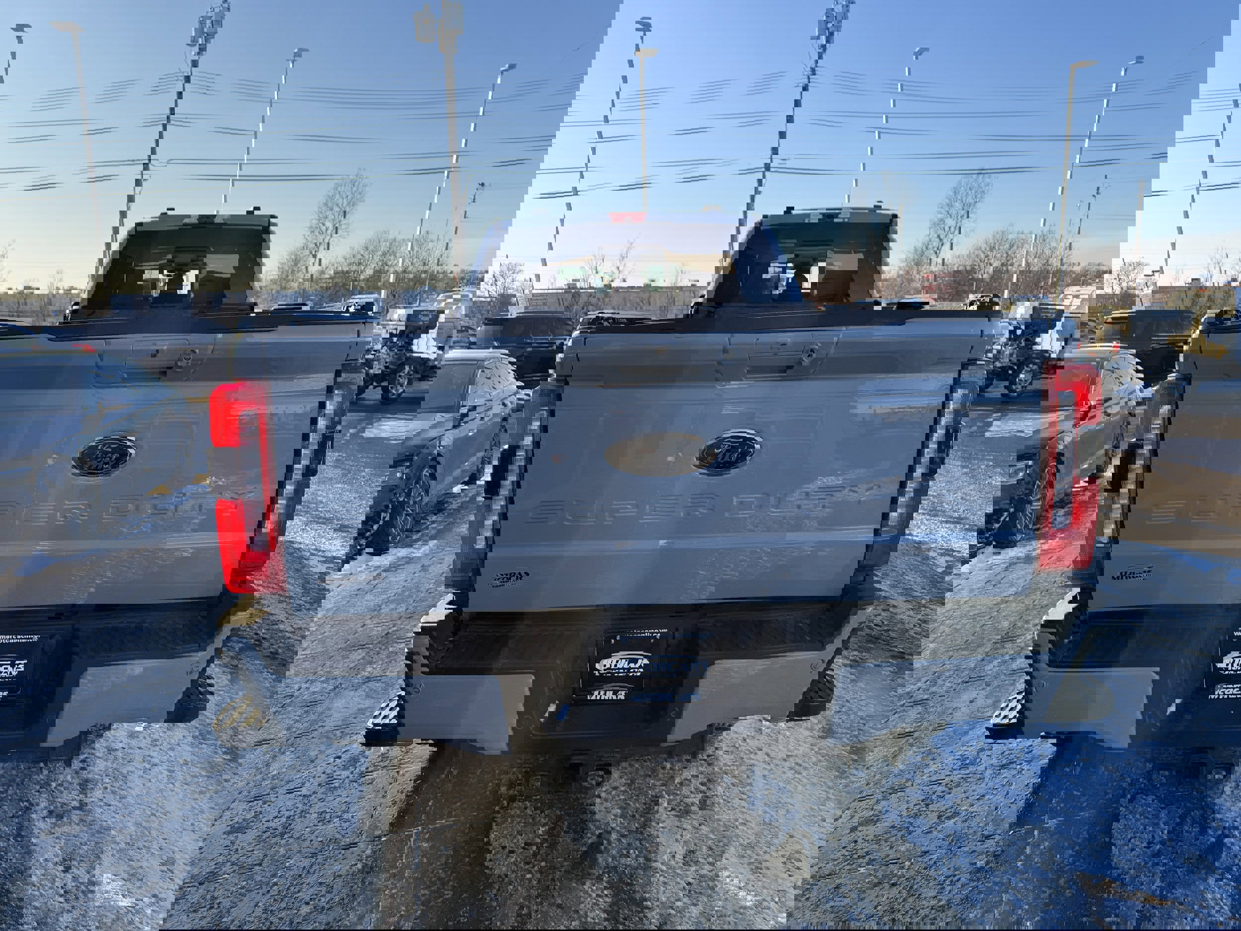 Used 2025 Ford F250 Lariat w/ Black Appearance Package image 6