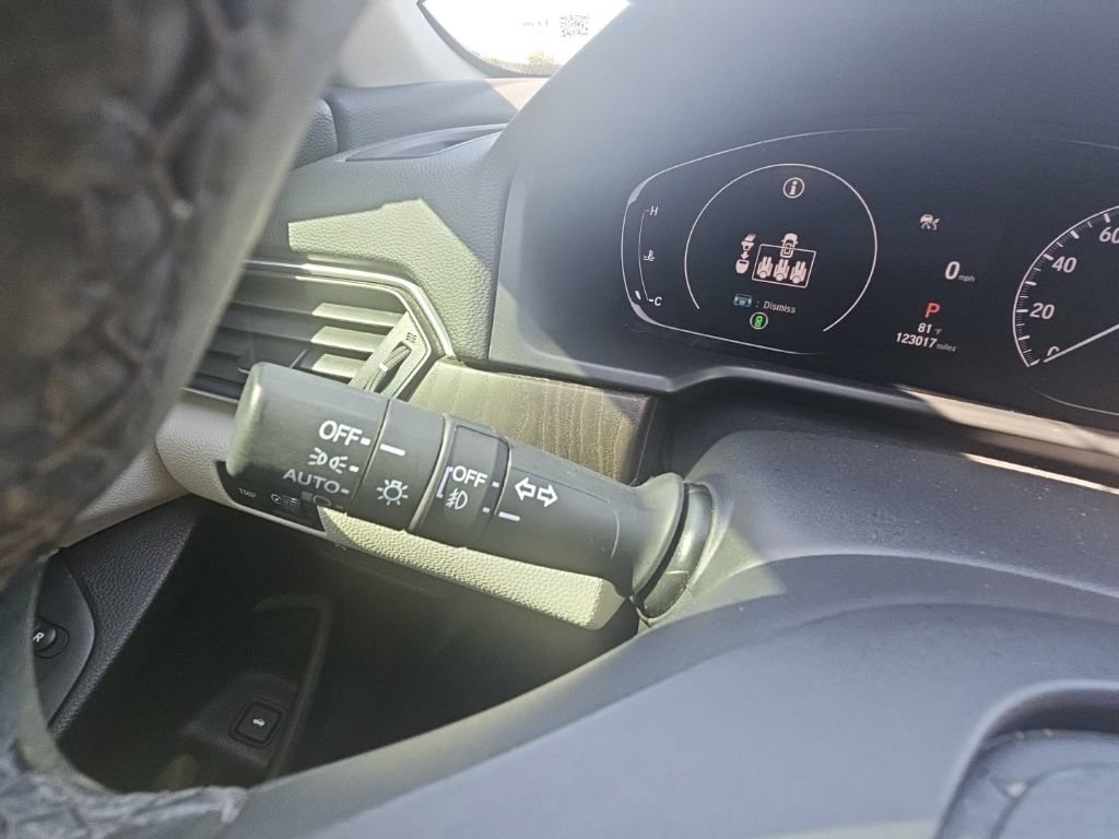 Used 2021 Honda Accord EX-L image 32