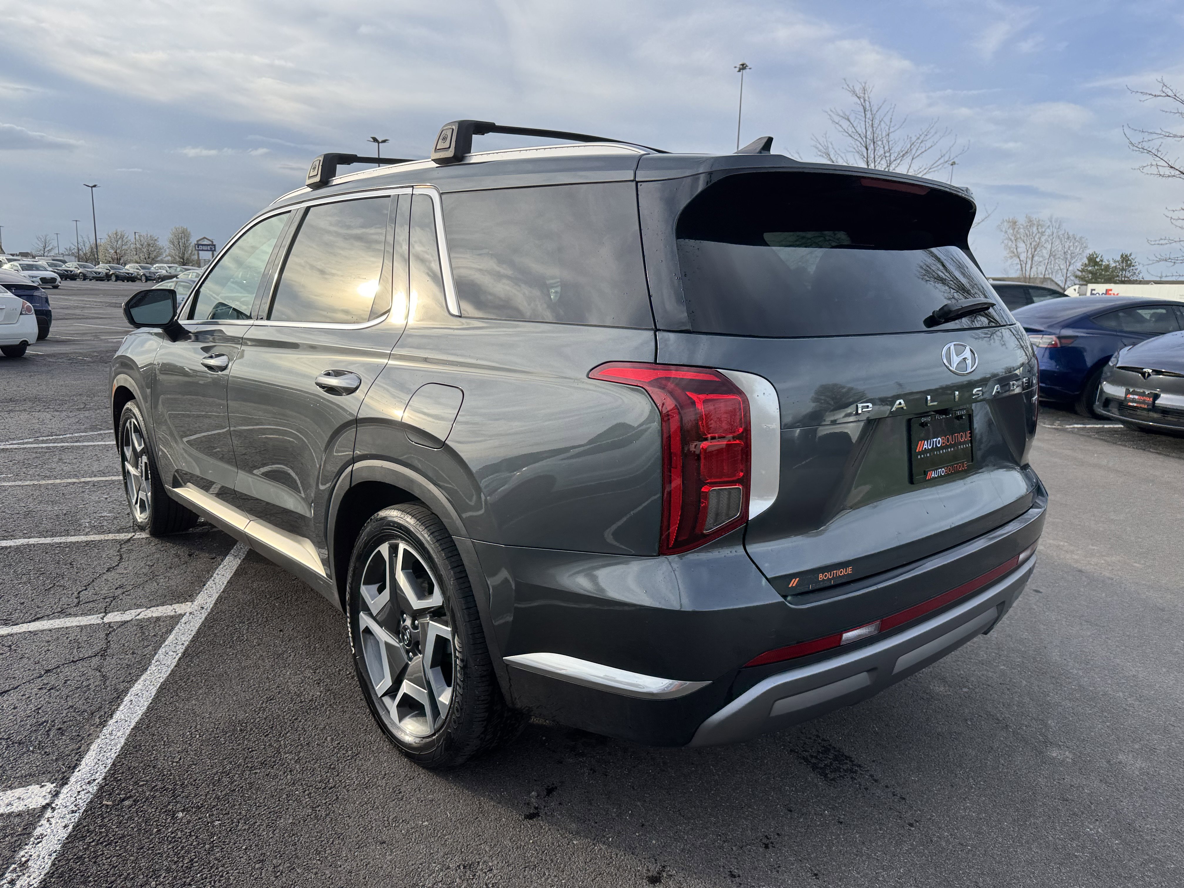 Used 2023 Hyundai Palisade Limited image 17