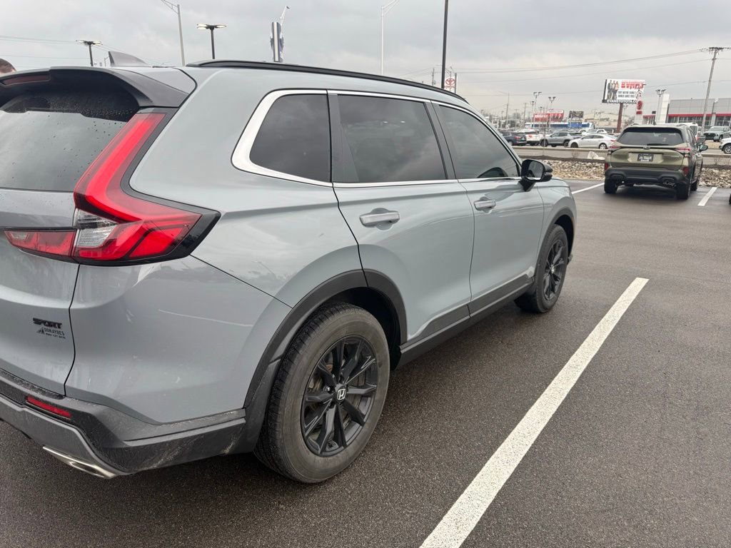 Used 2025 Honda CR-V Sport image 17