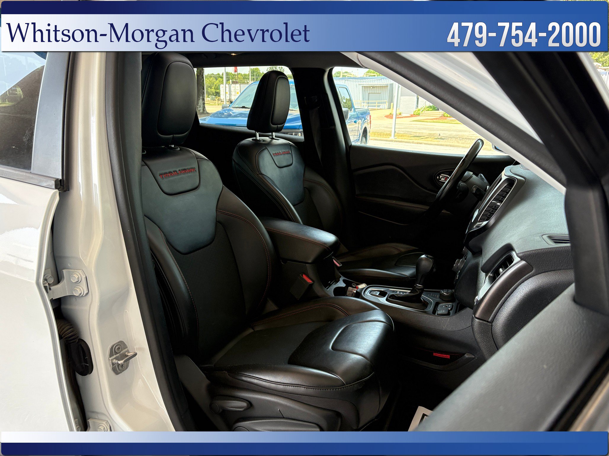 Used 2020 Jeep Cherokee Trailhawk w/ Comfort/Convenience Group AWD/4WD image 33