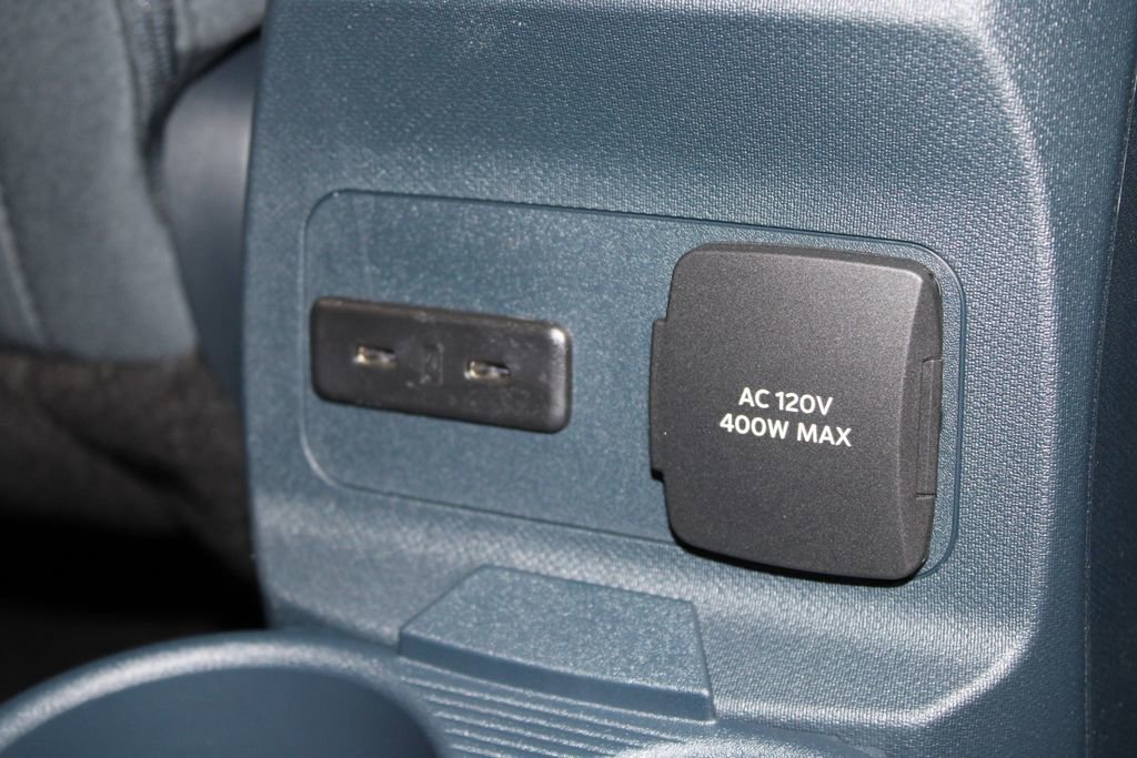 New 2026 Ford Maverick XLT image 31