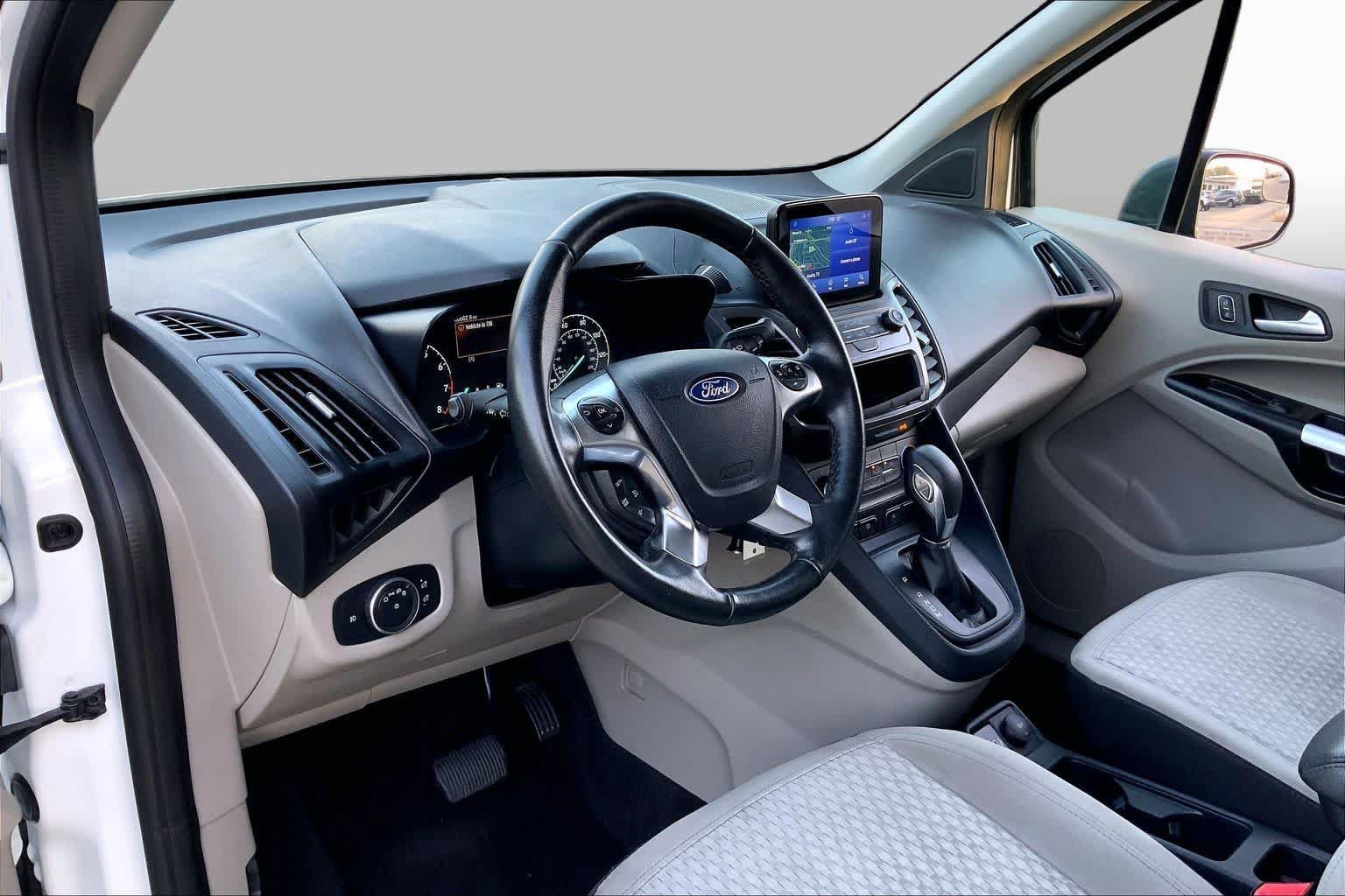 Used 2023 Ford Transit Connect XLT FWD image 16