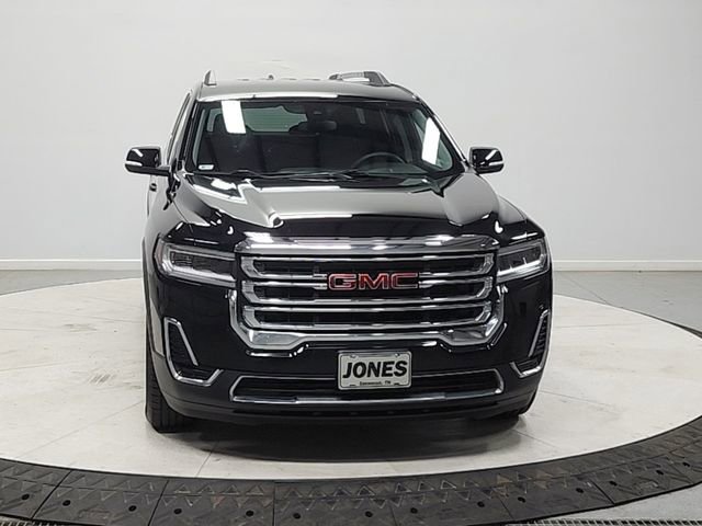 Used 2023 GMC Acadia SLE w/ Driver Convenience Package FWD image 2