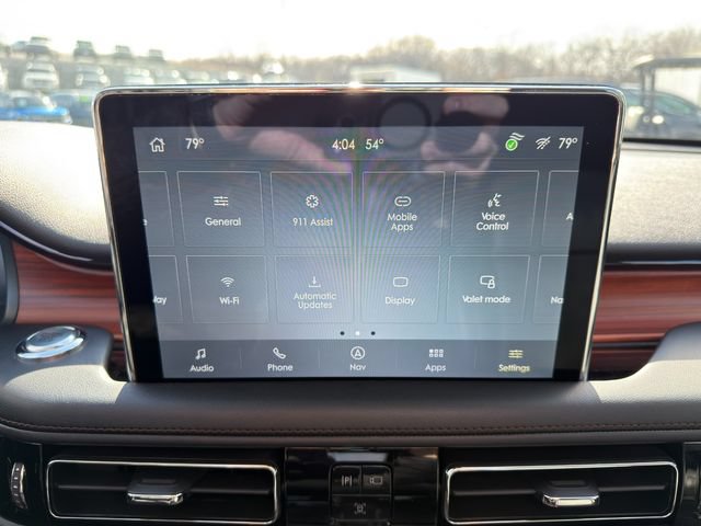 Used 2024 Lincoln Aviator Reserve w/ Equipment Group 201A AWD/4WD image 38